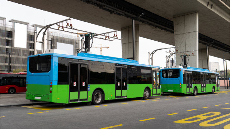 Bus Électriques dans une station