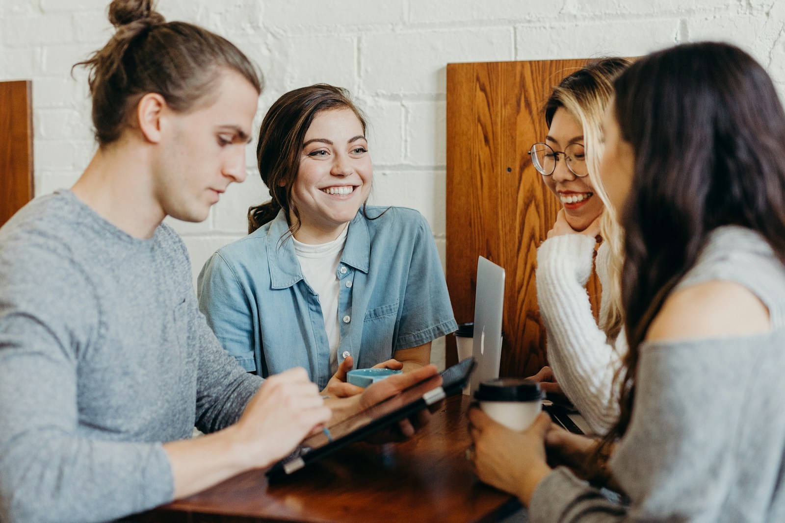 Guide d’adhésion à une mutuelle étudiante : démarches, choix et conseils