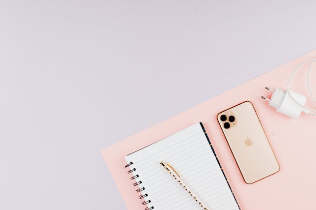 Chargeur iphone certifié ou générique : comment faire le bon choix ?